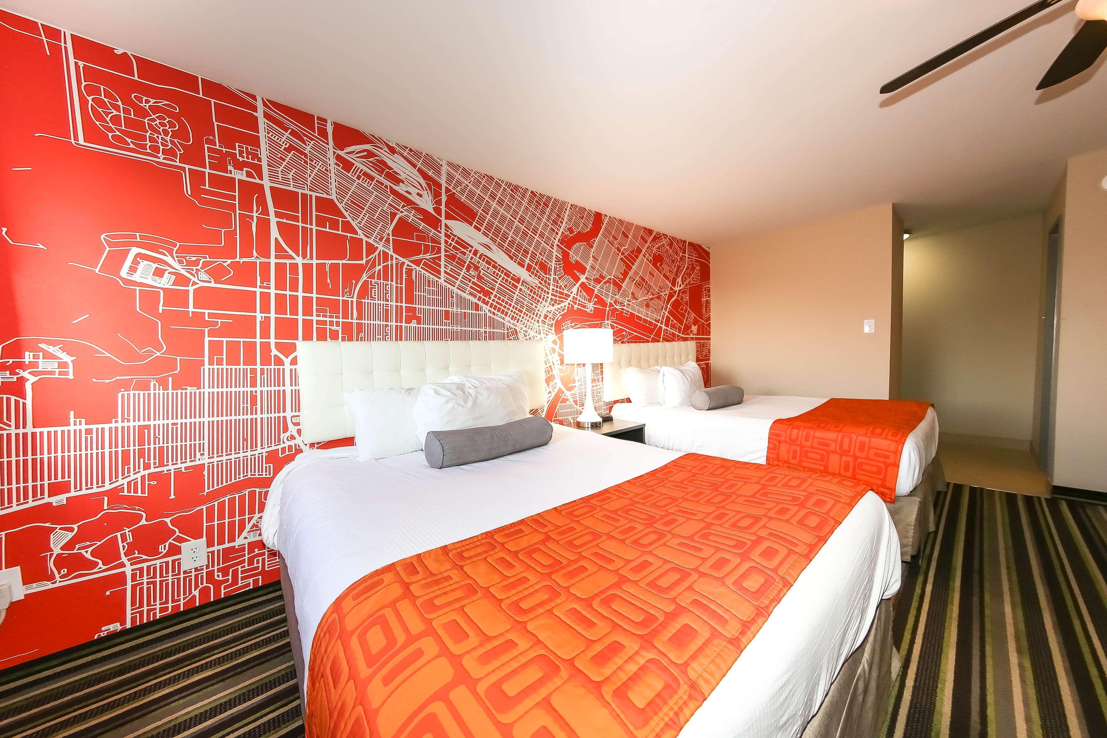 ฮาวเวิร์ด จอห์นสัน บาย วินด์แฮม วินนิเปก เวสต์ Hotel วินนิเพก ภายนอก รูปภาพ