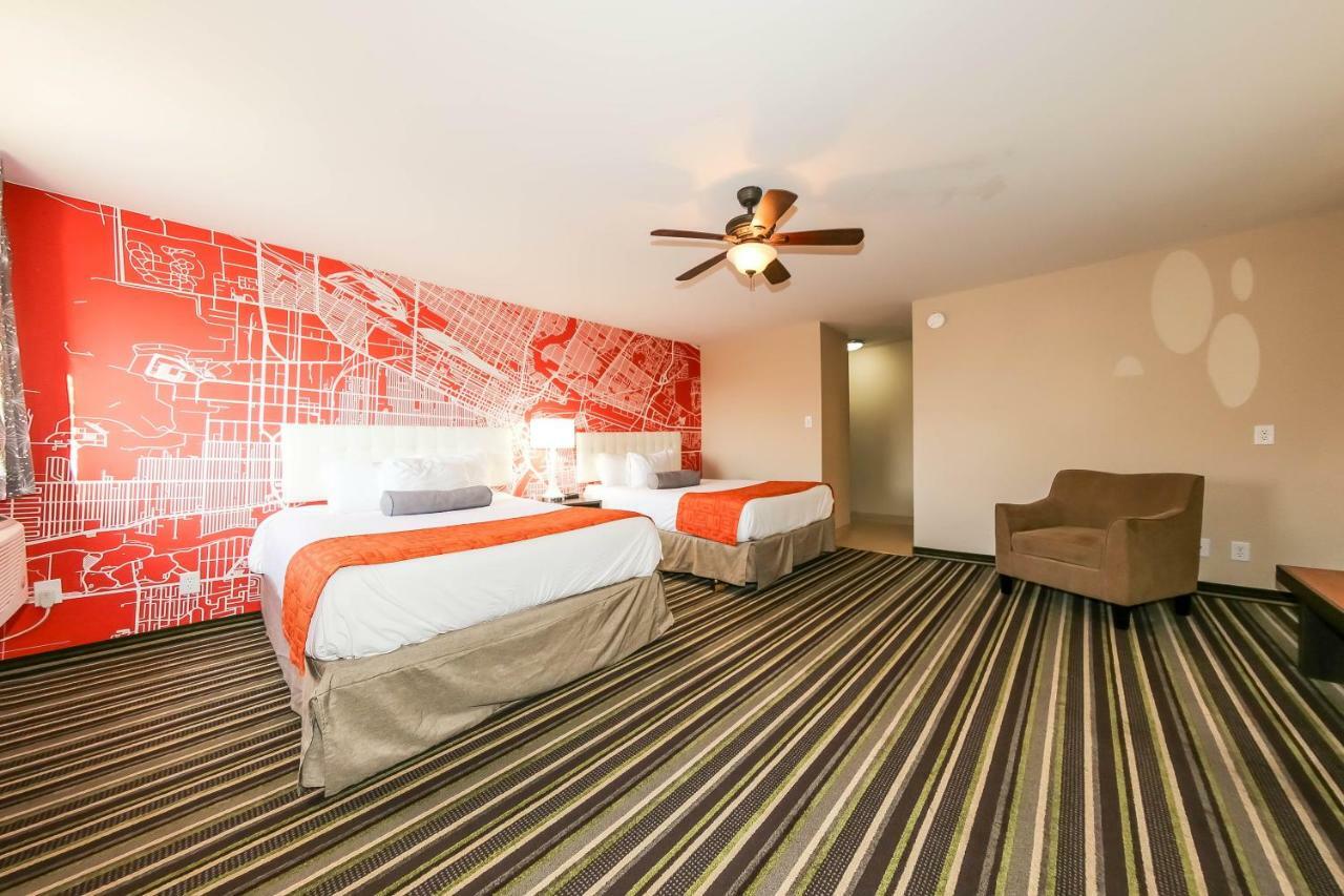 ฮาวเวิร์ด จอห์นสัน บาย วินด์แฮม วินนิเปก เวสต์ Hotel วินนิเพก ภายนอก รูปภาพ